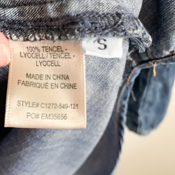 Cloth & Stone Chambray Shift Dress - Picture 7 of 8